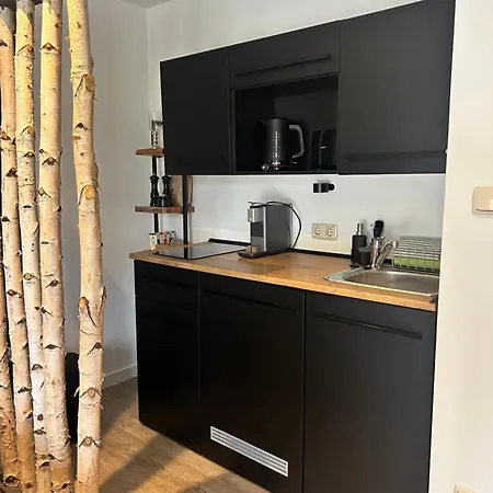 Mit Feldblick * Schwerin (Mecklenburg-Vorpommern)