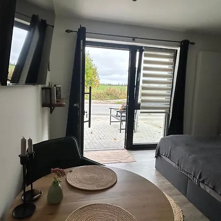 Mit Feldblick Lägenhet Schwerin (Mecklenburg-Vorpommern)